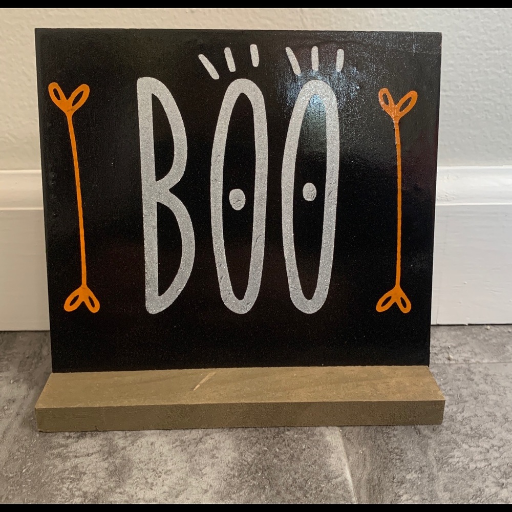 2/$20 Boo Sign